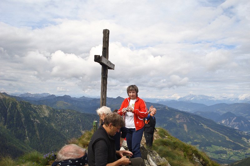 96 Abschlussgipfel Krahbergzinken 2134 m.JPG